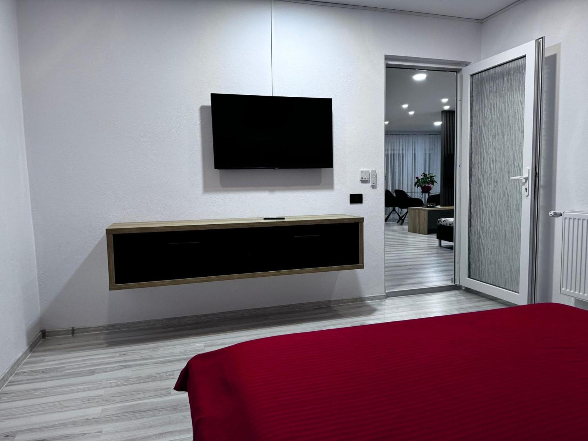 Whitehouse2 Appartement Arad Buitenkant foto