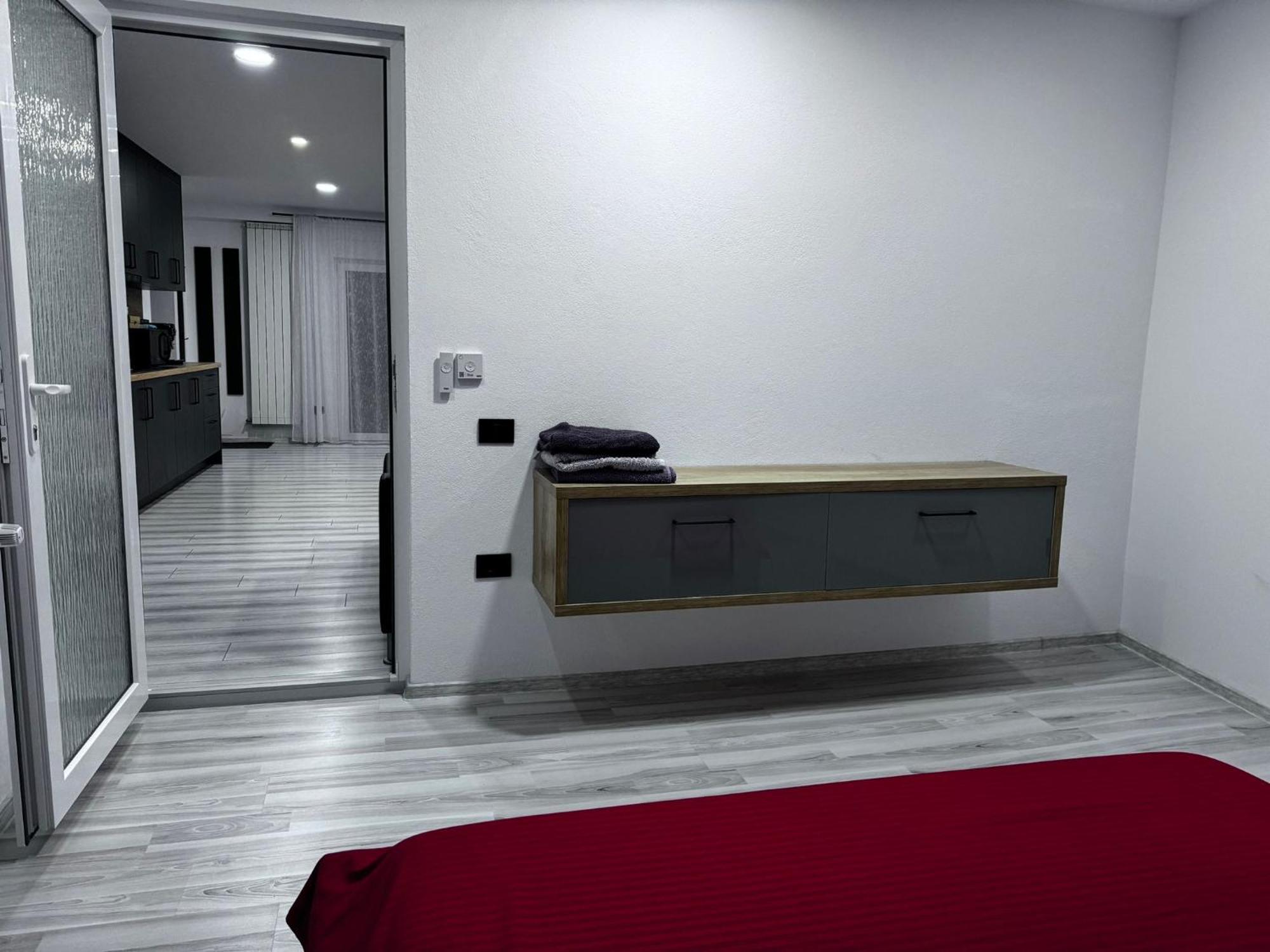 Whitehouse2 Appartement Arad Buitenkant foto