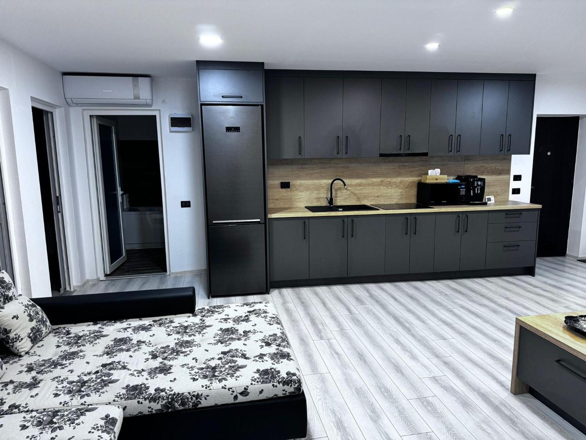 Whitehouse2 Appartement Arad Buitenkant foto